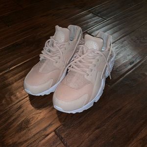 Women's Tan Nike Huarache